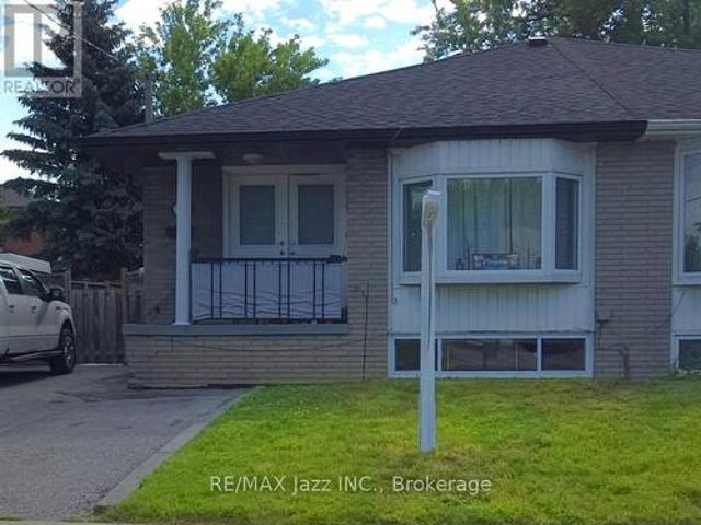 Basement 127 Lupin Drive, Whitby Downtown Whitby, ON, L1N 1X9 house for lease | Listing ID E13457 | Royal LePage