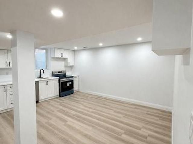 Basement 154 Thames Way, Hamilton, ON, L0R 1W0 house for lease | Listing ID X13566 | Royal LePage