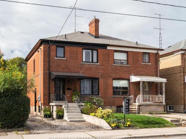 basement 276 Oakwood Avenue in Toronto: Oakwood Village House for lease Toronto C03: MLS®# C12599996