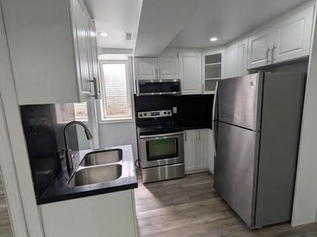 Basement 2 Trillium Court, Brampton, ON, L6S 3L2 house for lease | Listing ID W13706 | Royal LePage