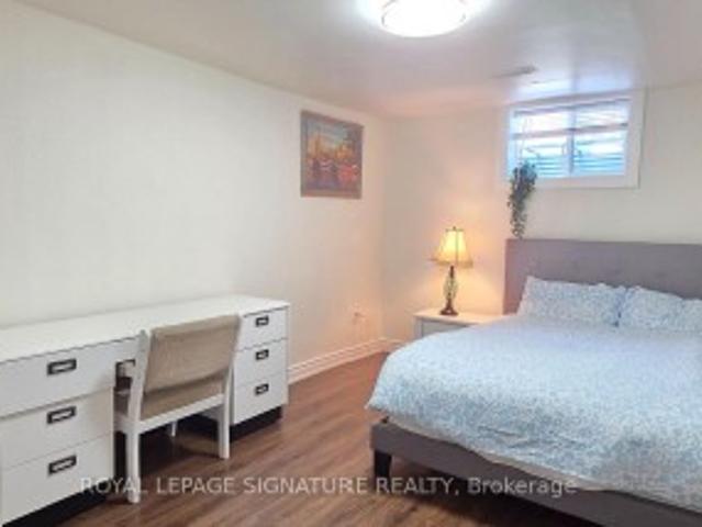 Basement 2 3692 Ellengale Drive, Mississauga, ON, L5C 1Z7 house for lease | Listing ID W13652 | Royal LePage