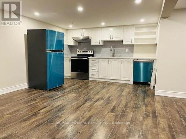 Basement 31 Knowles Crescent, Aurora, ON, L4G 1Z6 house for lease | Listing ID N13716 | Royal LePage