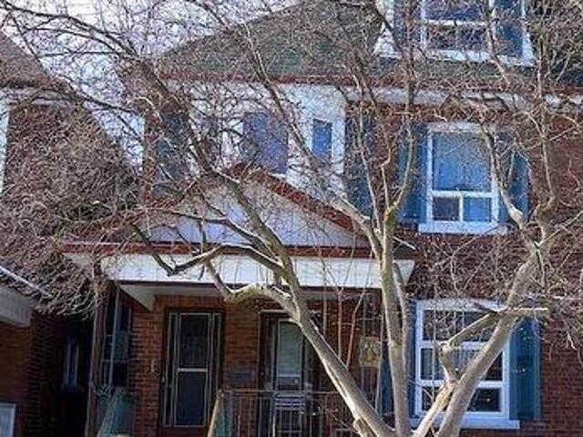 Basement 32 Beatrice Street, Toronto, ON, M6J 2T3 house for lease | Listing ID C13457 | Royal LePage