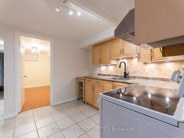 BASEMENT 38 Osler Street, Toronto | 1Beds/1Bath, Townhouse, $1,450/mo | Condos. Ca
