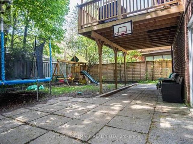 Basement 399 Lawrence Avenue W, Toronto, ON, M5M 1C1 house for lease | Listing ID C13565 | Royal LePage
