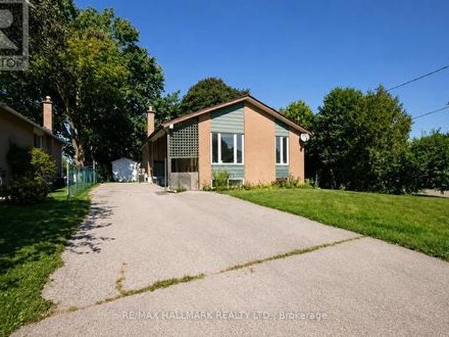 Basement A 68 Child Drive, Aurora, ON, L4G 1Y7 house for lease | Listing ID N13593 | Royal LePage