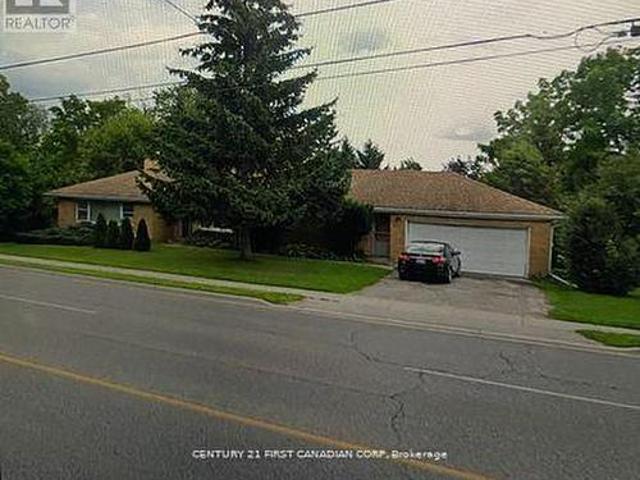 Basement Bedroom 270 Sarnia Road, London North K, ON, N6G 1M9 house for lease | Listing ID X13466 | Royal LePage