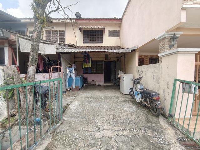 BASIC UNIT CHEAPEST Double Storey Terrace Taman Sri Muda Shah Alam