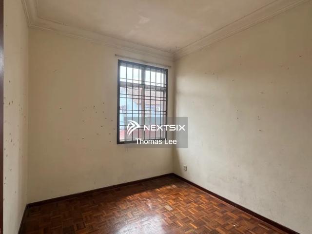 Basic unit Freehold Non bumi lot