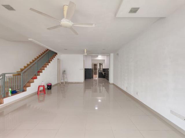 BASIC UNIT HOUSE FOR RENT Ceria Residence Cyberjaya