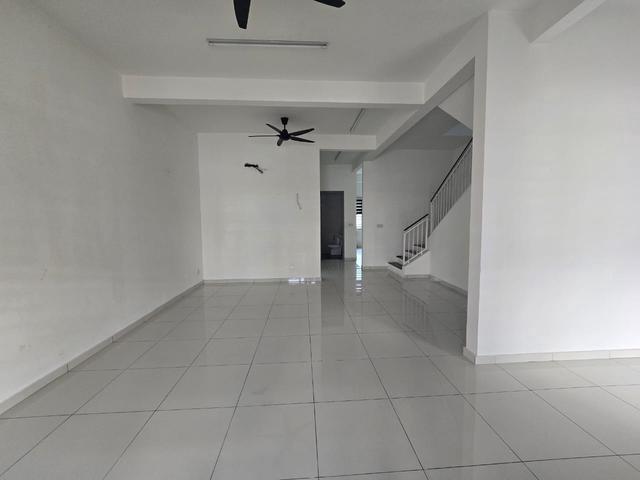 Basic Unit 2 Story Midori Kajang 2 Bandar Baru Bangi Jalan Reko