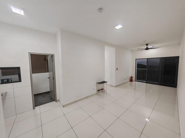 Basic unit 3 Rooms move in ready Trader Park Cheras C180