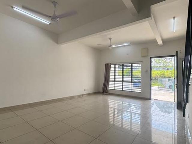 basic with metal grille open to all 2 Storey House Sari Alamanda