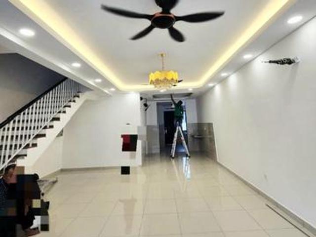 Basic RenovatedCantik 2 Sty Elmina Green Three Shah Alam Grab Now