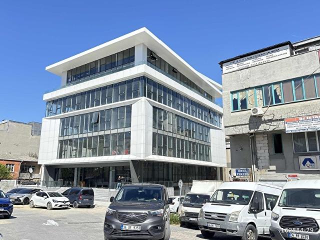 BASIN EKSPRESTE PRESTİJLİ LOKASYONDA KİRALIK 3 KAT İŞ MERKEZİ