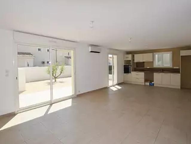 Bassan 34290 Achat / Vente maison 3 pièces t3 au dernier étage terrasse