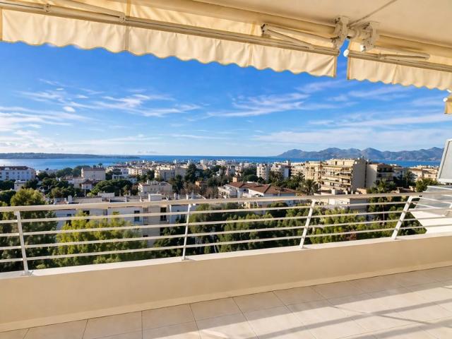 Basse Californie – Superbe appartement rénové avec vue mer panoramique