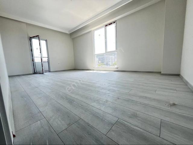 Battalgazi Mah. Yerden Isıtmalı Çift Wc'li Mükemmel Konumda Geniş 2+1 Kiralık Daire