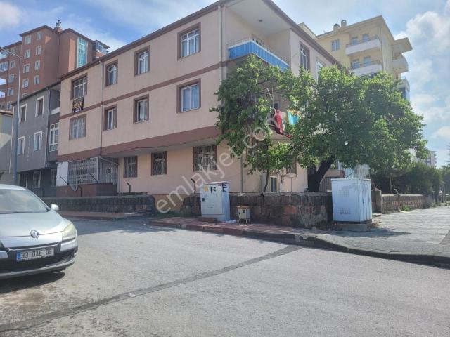 Battalgazi Mahallesi'nde Satılık 2+1 Geniş Ve Ferah Daire