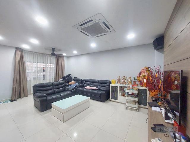 Batu Belah2 Storey Renovated Terrace House for Sale at Klang