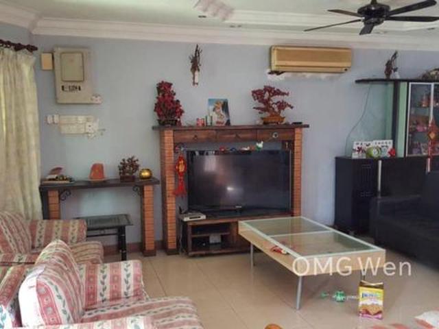 Batu Belah Klang Double Storey Corner Basic Renovation Good Condition