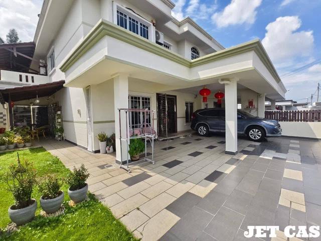 Batu Belah KLANG 2 Storey Semi D For Sale 37x77 RENOVATED