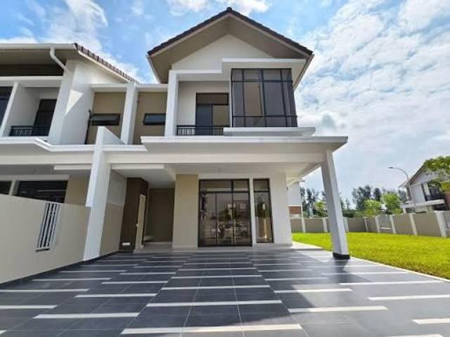 Batu Caves 24x80 Hilltop House 4 Bedroom 3 Bathroom