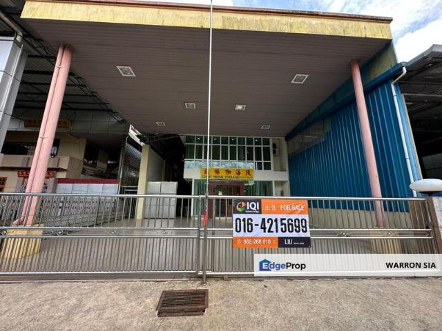 Batu Kawa Double Storey Semi Detached Warehouse For Sale