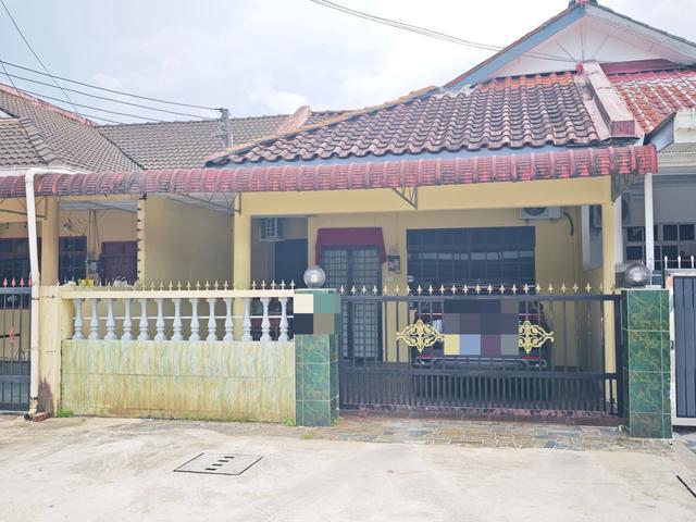 Batu Kawa Field Force Single Storey Intermediate For Sale