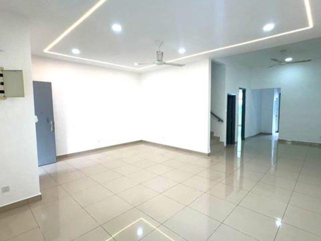 Batu Pahat Taman Mutiara Perdana Double Storey 22x80 4Bed Full Loan