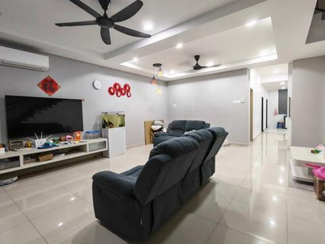 Batu Pahat Taman Putera Indah Double Storey Terrace House