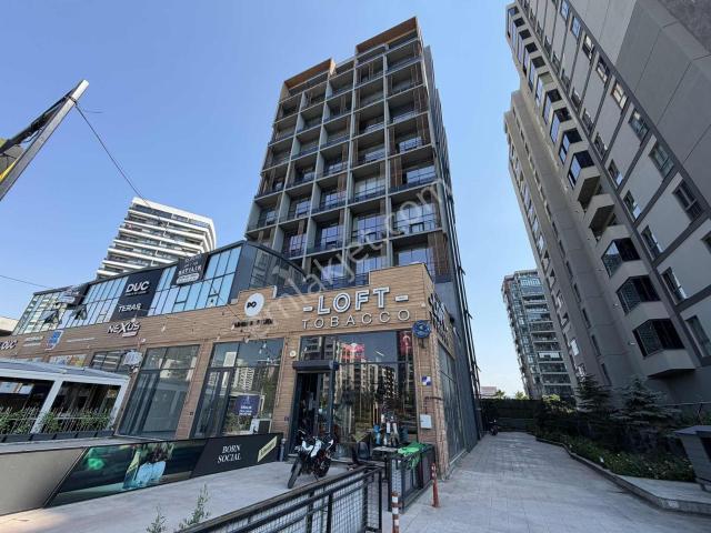 Batuhan Demiryakanoğlu'ndan Epik Smart Loft'ta Eşyalı Kiralık