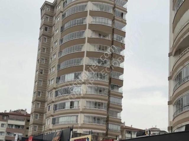 Batıkent Çakırlar Mah 3+1 1.kat 160 M² Yapılı Teraslı Satılık