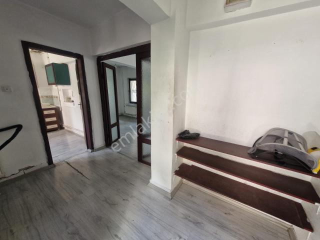 Batıkent Köklü 3 Siteesinde 5+1 Kiralık Müstakil Tripleks Villa