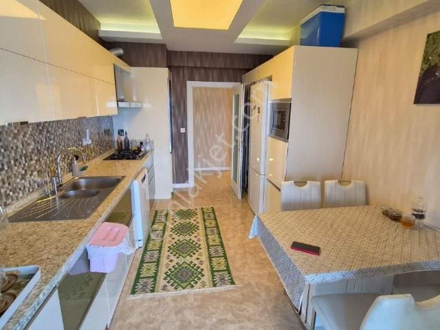 Batıkentde Site İçerisinde 6+2 Teras Daire