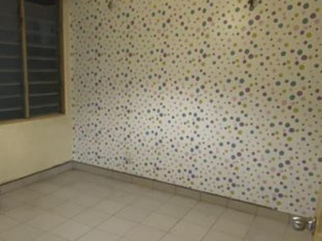 Batai Apartment, Selayang Heights
