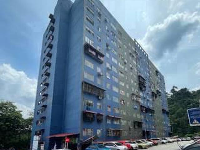 Batai selayang height selayang tingkat 5 renovated