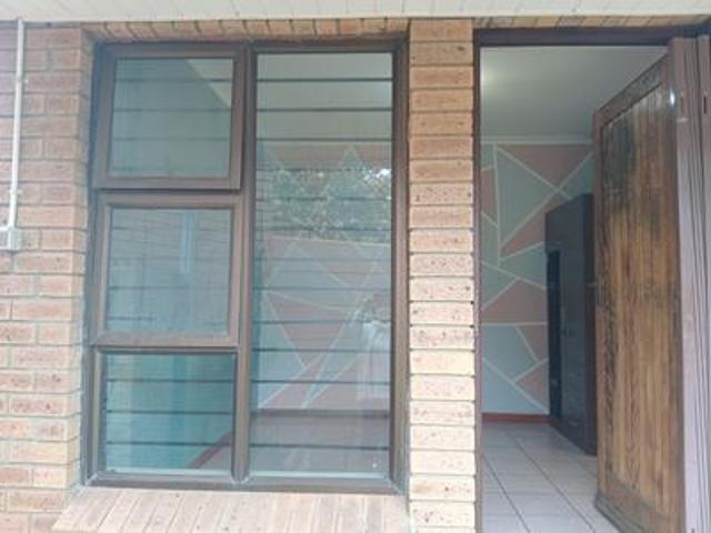 batchelors flat to let in uitzicht