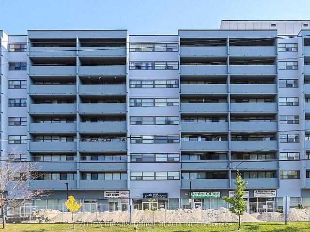 Bathurst St & Brooke Ave With New Bdrm 1 Bth