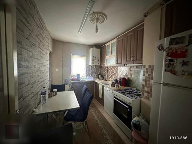 BATIKENT EMLAK'TAN BATI SİTESİ MAH ARA KAT BAKIMLI 3+1 SATILIK
