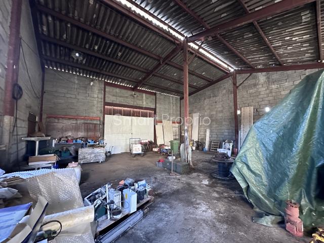 Bâtiment à réhabiliter Fort potentiel au cœur de Parempuyre