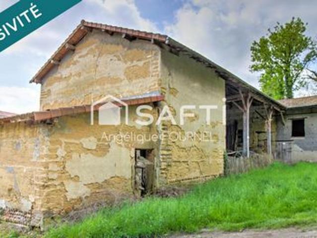 Bâtiment agricole de 160 m² au sol sur 916 m² de terrain