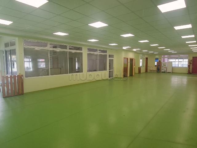 Bâtiment commercial 2400 m2 développée au CIL