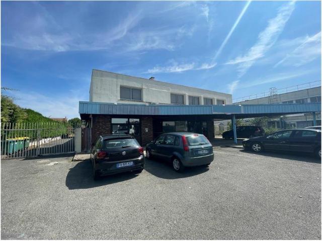 Bâtiment d'activité à vendre Brétigny sur Orge Proche Paris