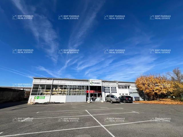 Bâtiment d'activité rénové à vendre Meythet Zone industrielle