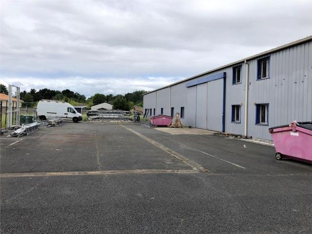 Bâtiment d'activités mixte à vendre Ambarès et Lagrave