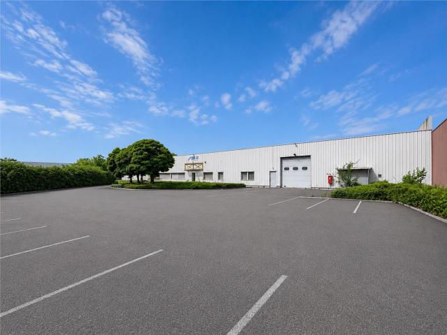 Bâtiment d'activités à vendre Bron Zone dynamique