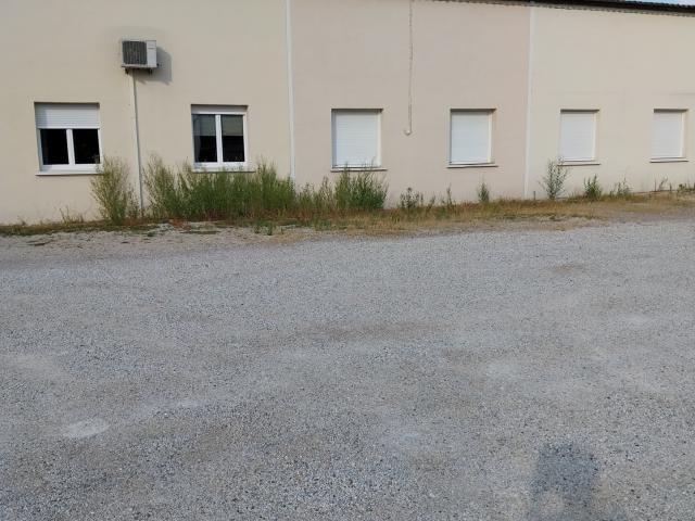 BATIMENT INDUSTRIEL ET COMMERCIAL