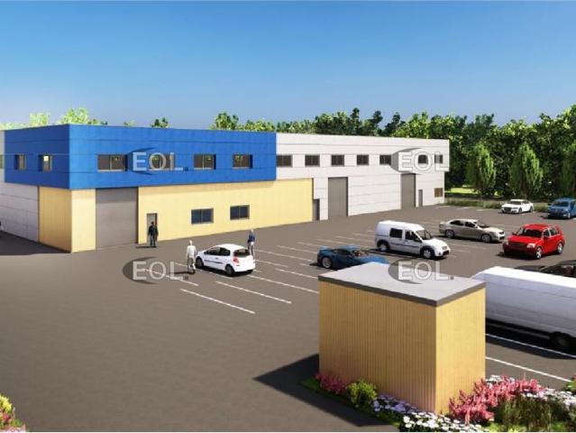 Bâtiment indépendant à vendre Persan Proche A16 et N184