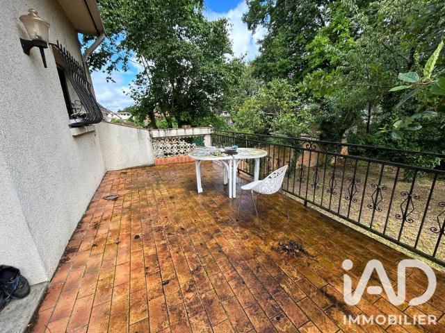 Bâtiment/immeuble 153 m²
